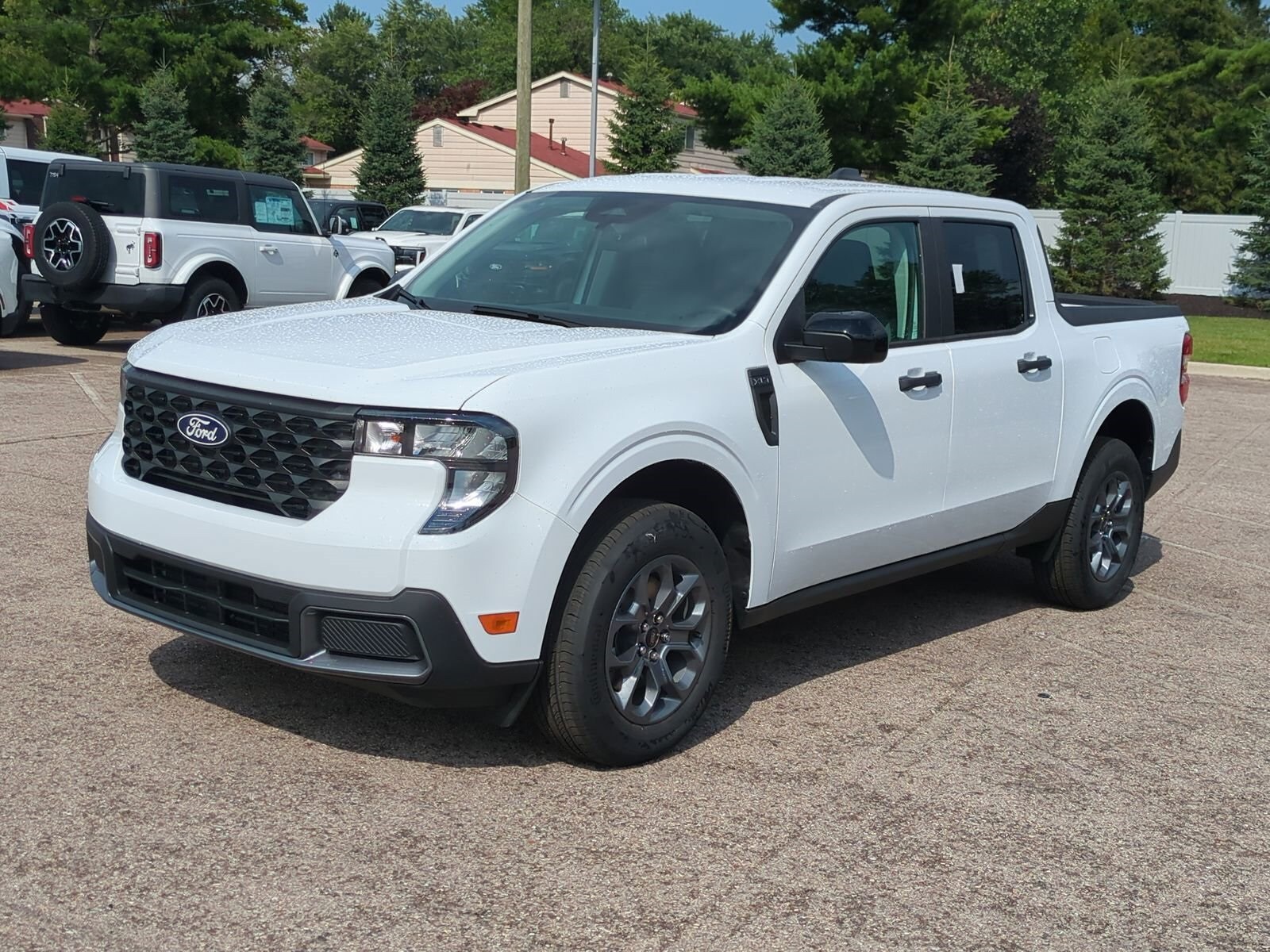 2025 Ford Maverick XLT photo 4