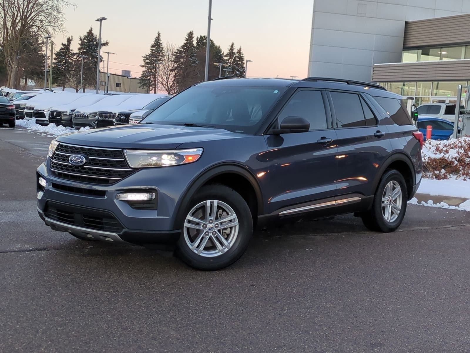 2021 Ford Explorer XLT's photo