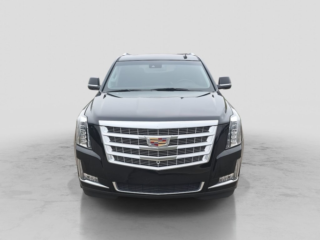 Used 2019 Cadillac Escalade Luxury SUV