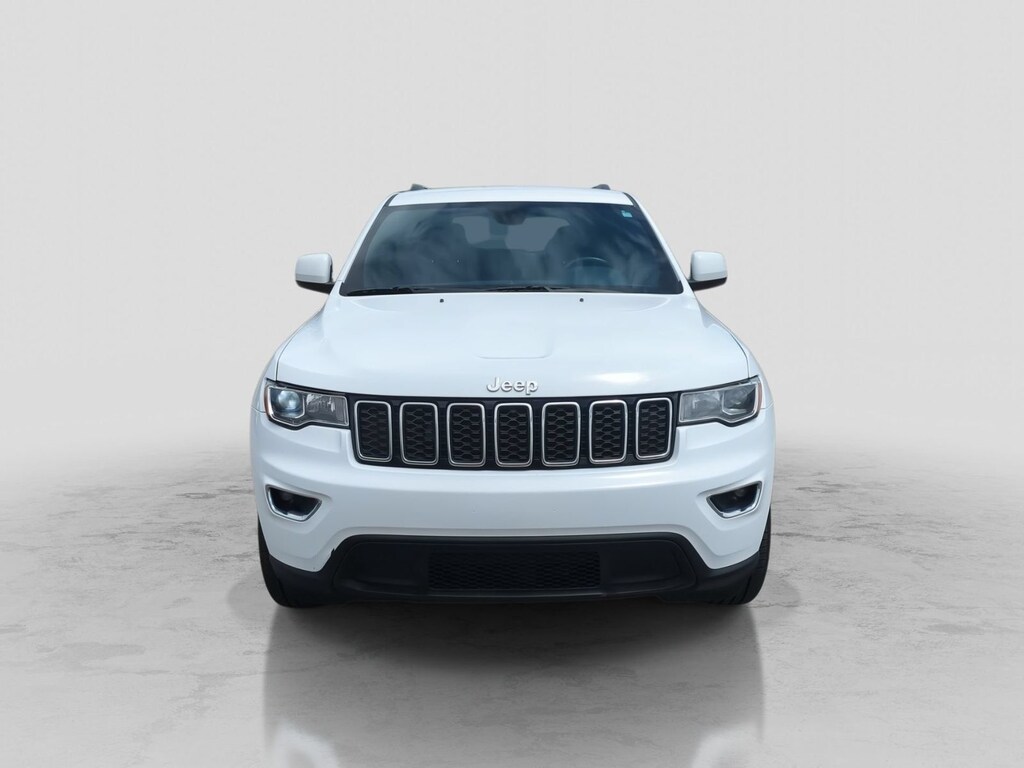 Used 2018 Jeep Grand Cherokee Laredo E SUV