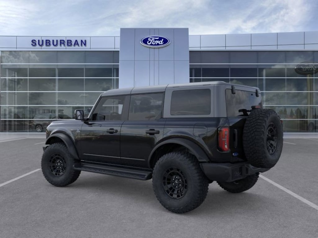 New 2026 Ford Bronco Outer Banks SUV