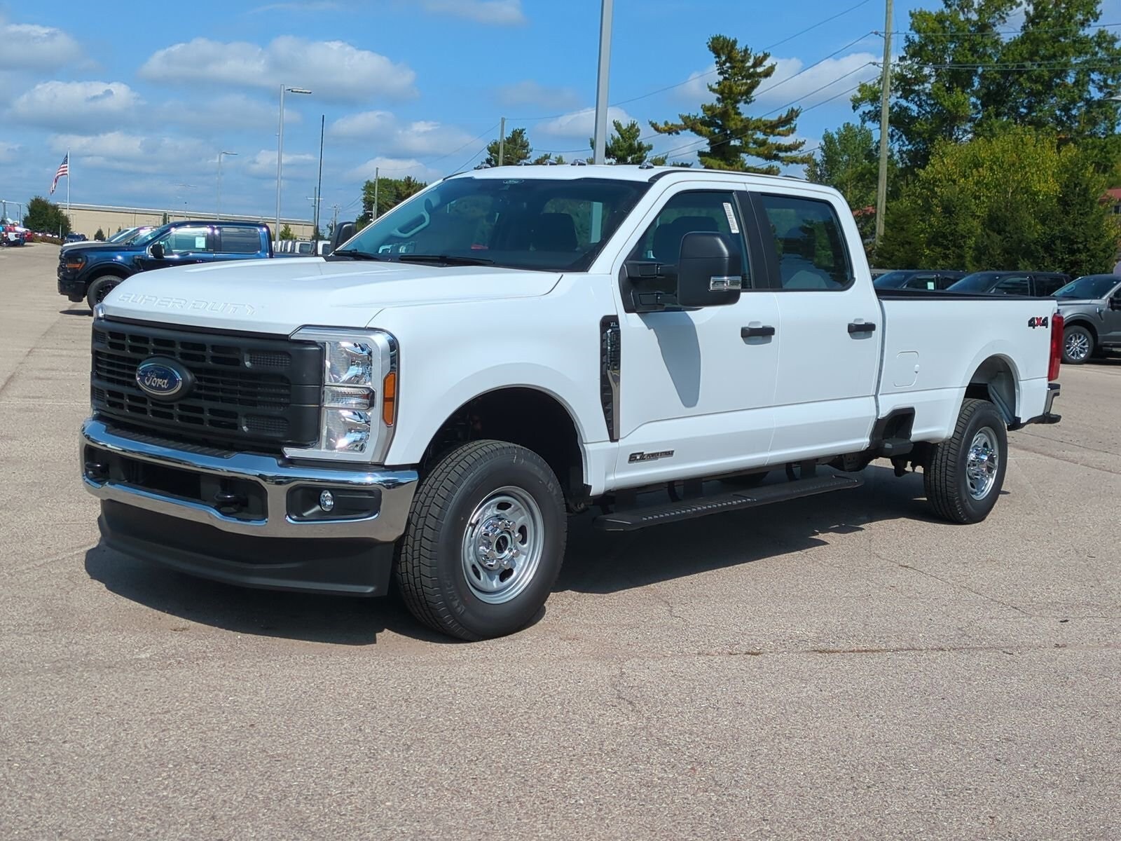 2026 Ford F-350 XL photo 4