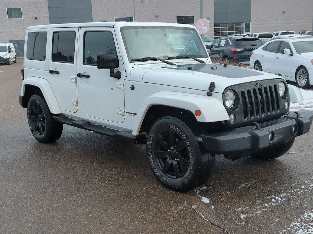 Used 2014 Jeep Wrangler Unlimited Altitude SUV