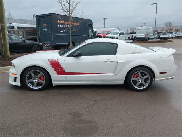 Used 2009 Ford Mustang GT Premium with VIN 1ZVHT82H995103376 for sale in Waterford, MI