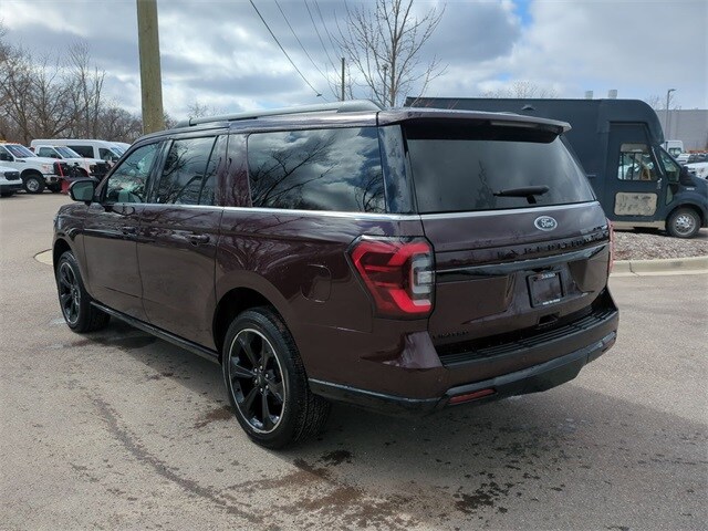 2024 Ford Expedition MAX Limited photo 3