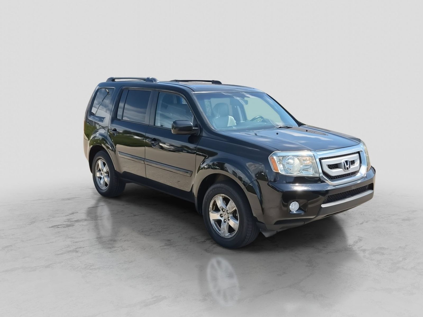 Used 2011 Honda Pilot EX-L with VIN 5FNYF4H59BB073753 for sale in Waterford Township, MI