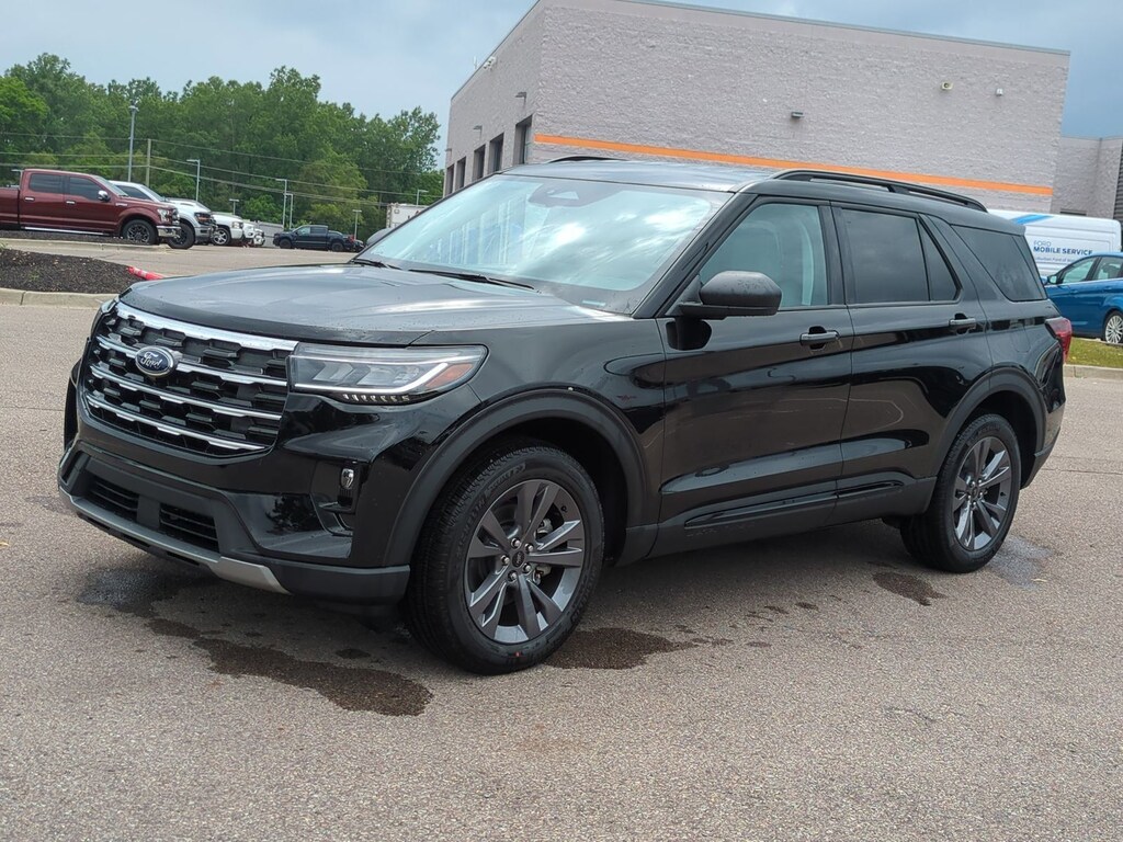 New 2026 Ford Explorer Active SUV