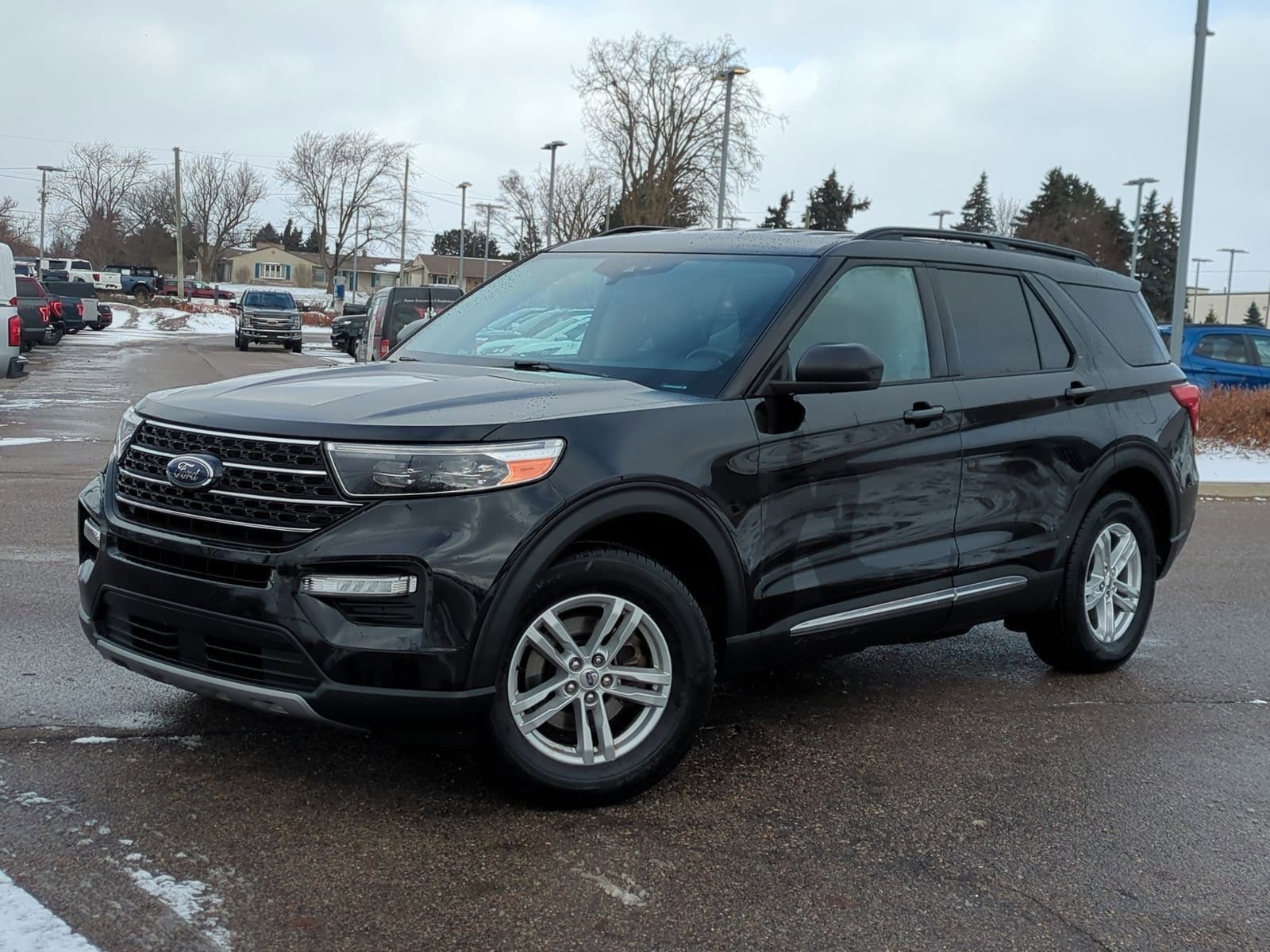2020 Ford Explorer XLT's photo