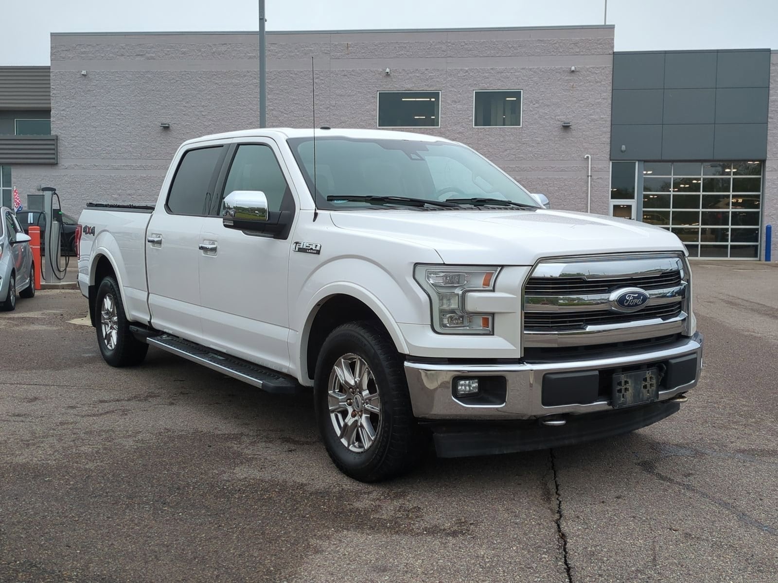 Used 2017 Ford F-150 Lariat with VIN 1FTFW1EFXHKD84882 for sale in Waterford, MI
