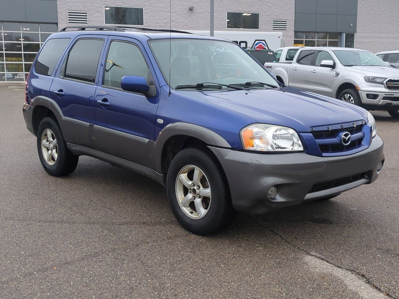 Used 2005 Mazda Tribute s with VIN 4F2CZ94195KM32172 for sale in Waterford Township, MI