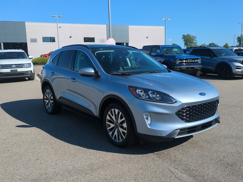 Used 2022 Ford Escape Titanium SUV