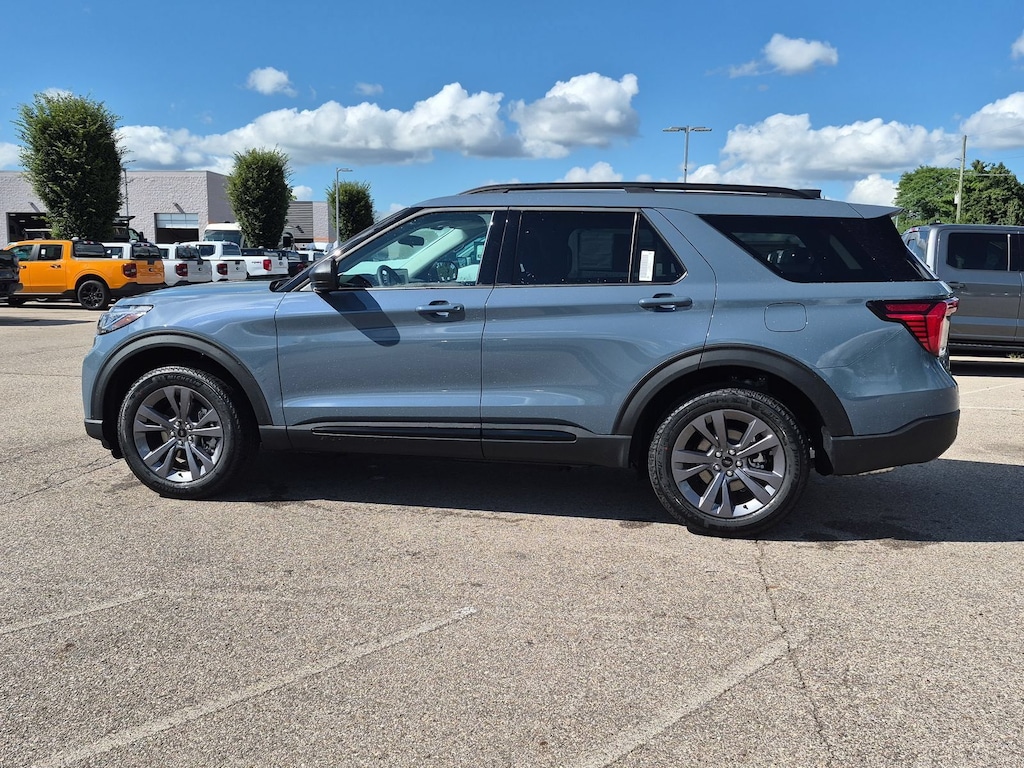 New 2026 Ford Explorer Active SUV