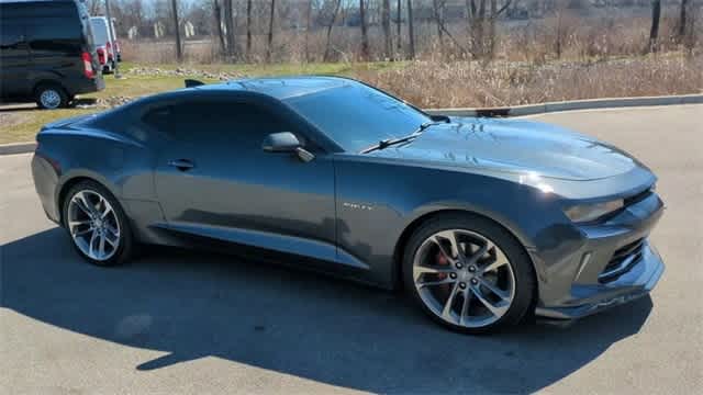 Used 2017 Chevrolet Camaro 2LT with VIN 1G1FC1RX3H0109645 for sale in Waterford, MI