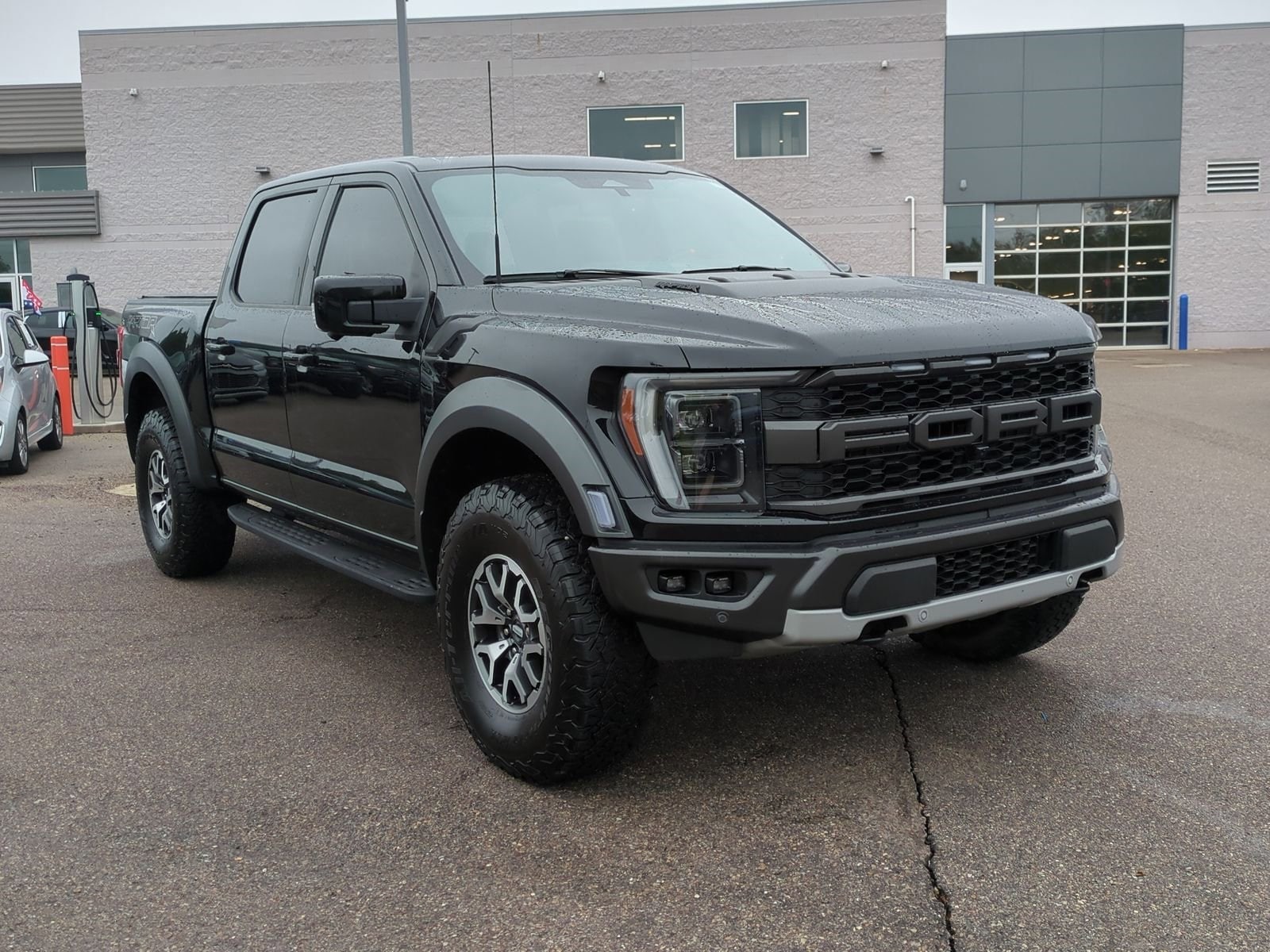 Used 2023 Ford F-150 Raptor with VIN 1FTFW1RG6PFC65334 for sale in Waterford, MI