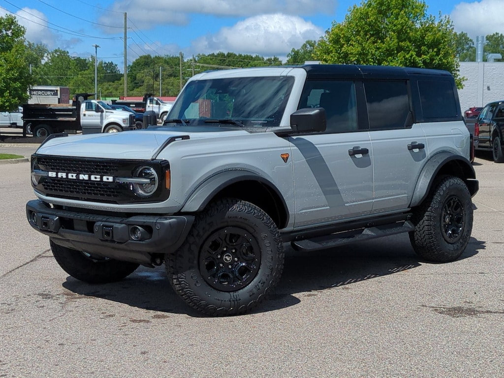 New 2026 Ford Bronco Badlands SUV