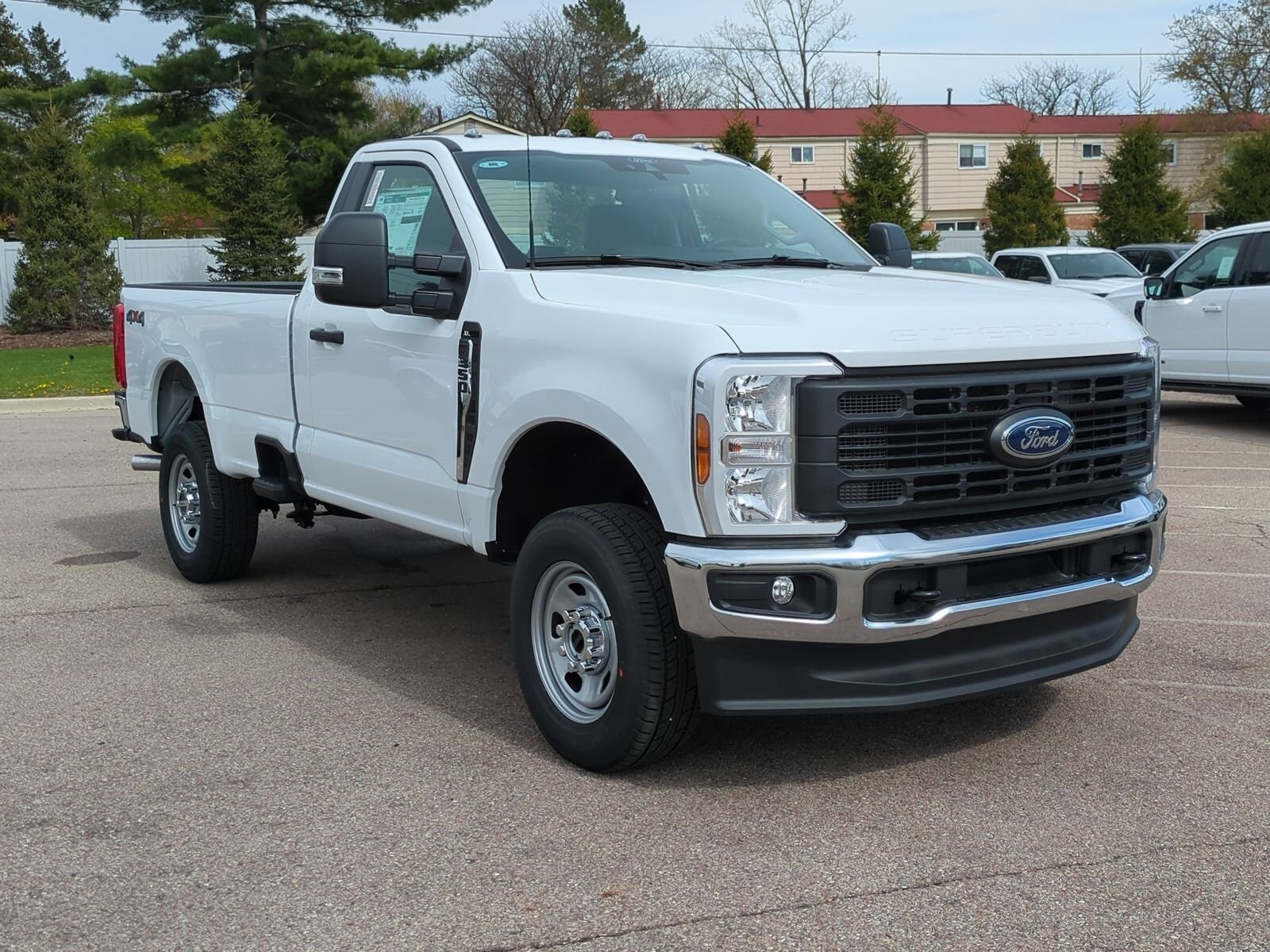 2025 Ford F-350 XL photo 2