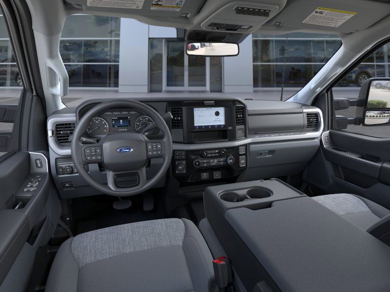 2026 Ford F-350 Super Duty XLT - Photo 9