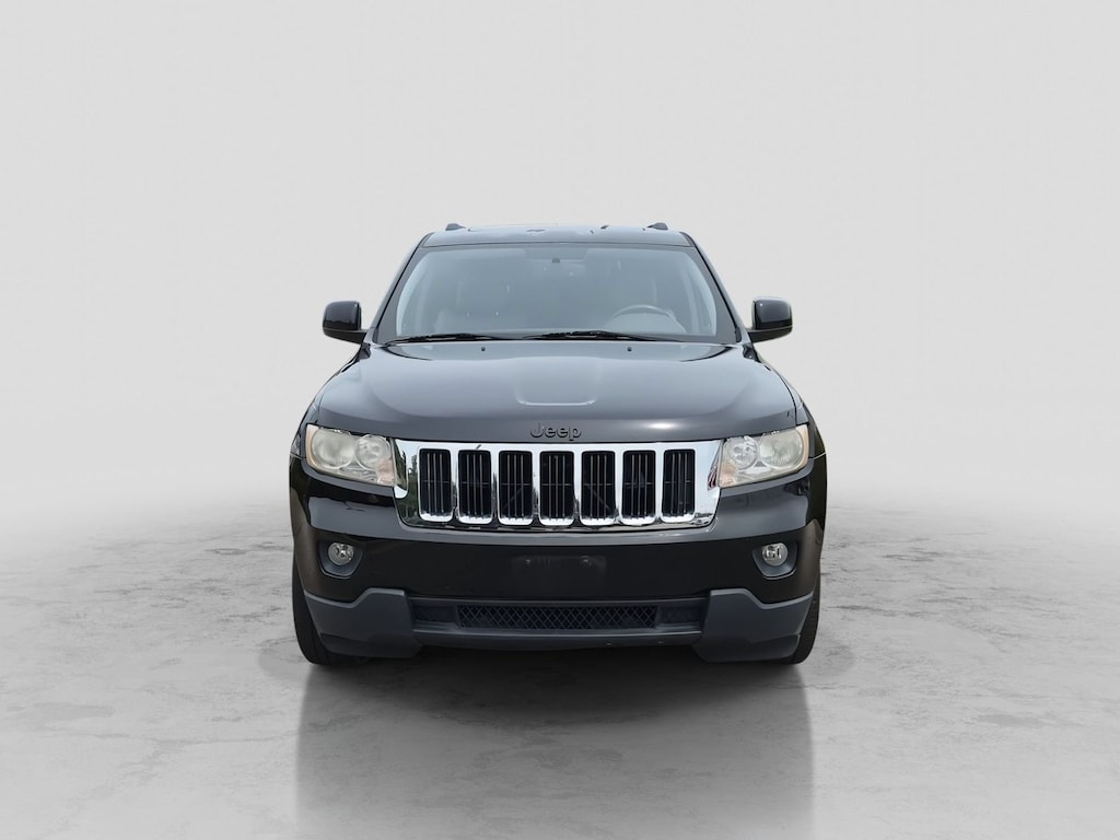 Used 2011 Jeep Grand Cherokee Laredo SUV