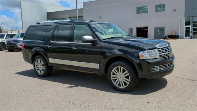 Used 2010 Lincoln Navigator Base with VIN 5LMJJ3J51AEJ07696 for sale in Waterford, MI