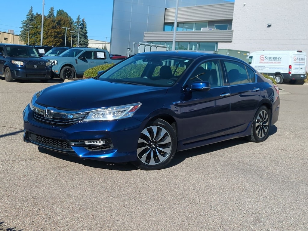 Used 2017 Honda Accord Hybrid Touring Sedan