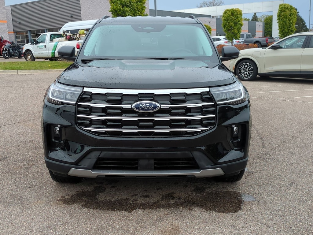 New 2026 Ford Explorer Active SUV