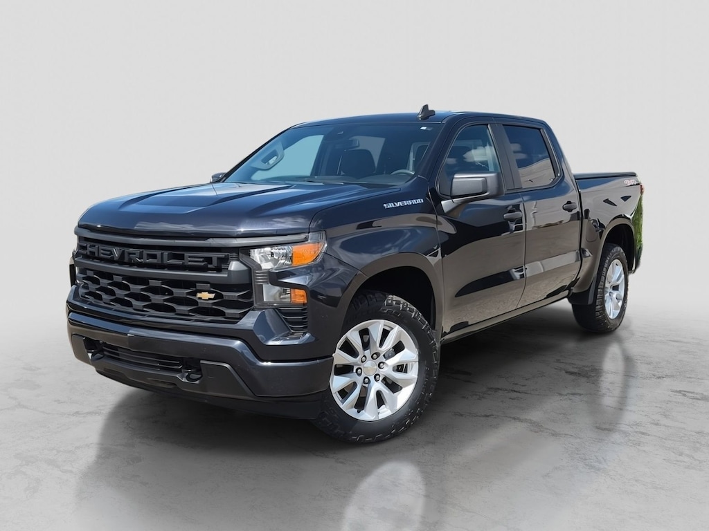 Used 2022 Chevrolet Silverado 1500 Custom Truck