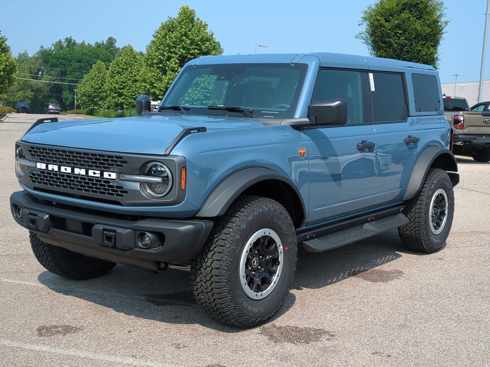 2025 Ford Bronco Badlands photo 4