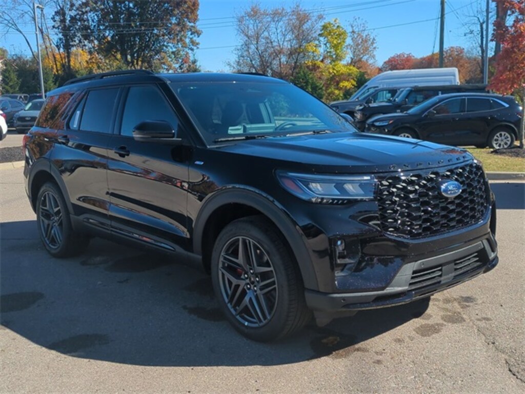 New 2025 Ford Explorer For Sale at Suburban Ford VIN 1FMUK8KH3SGA22142