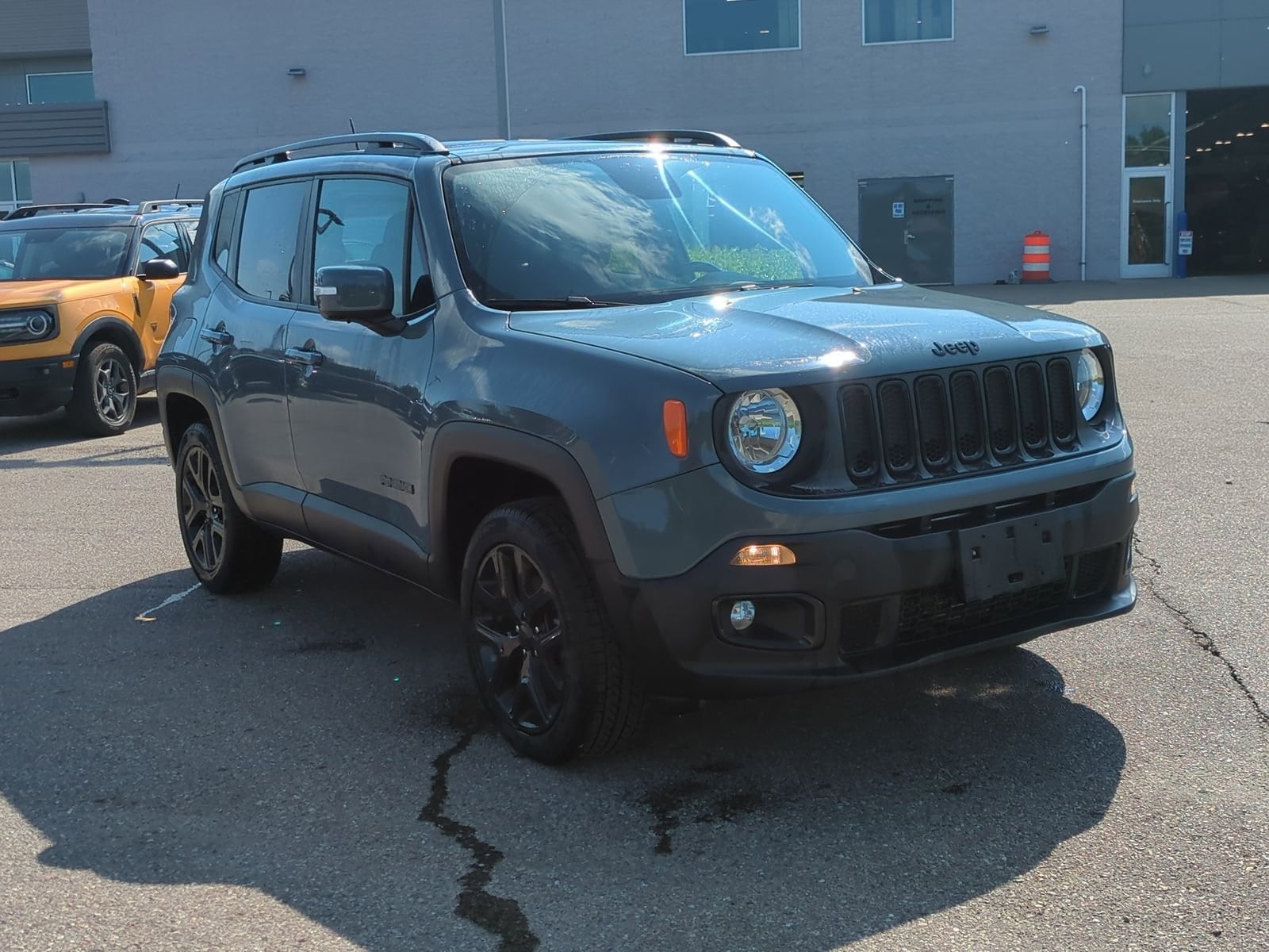 Used 2017 Jeep Renegade Altitude Package with VIN ZACCJBBH6HPF59230 for sale in Waterford, MI