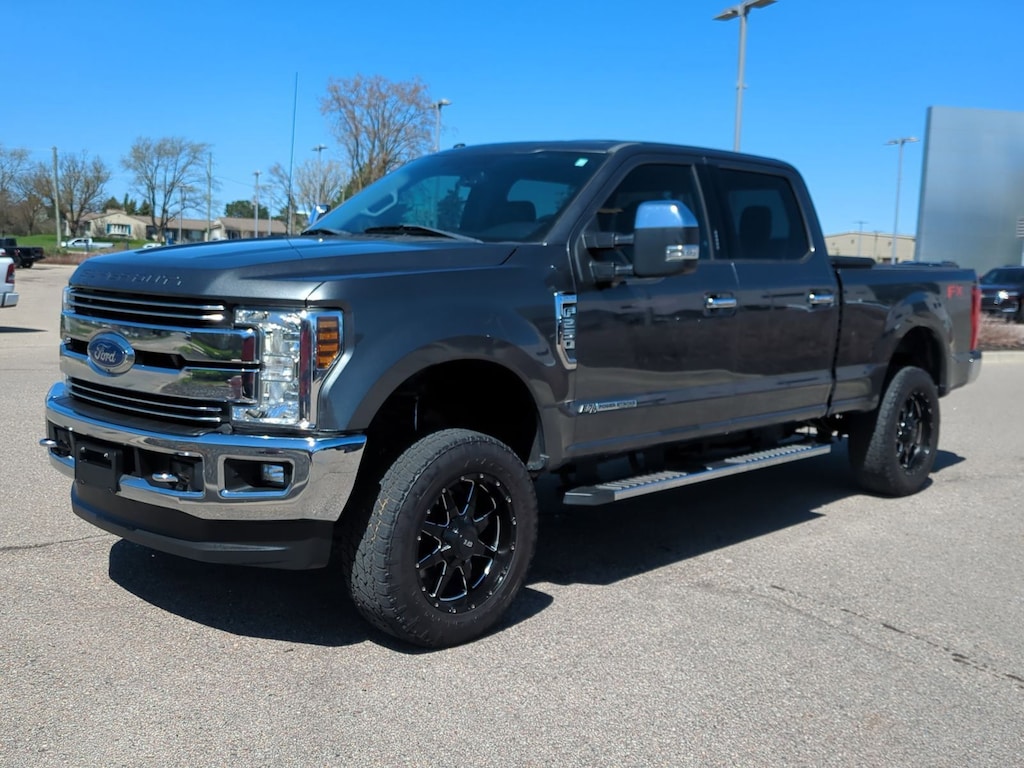 Used 2018 Ford F-250SD Lariat Truck
