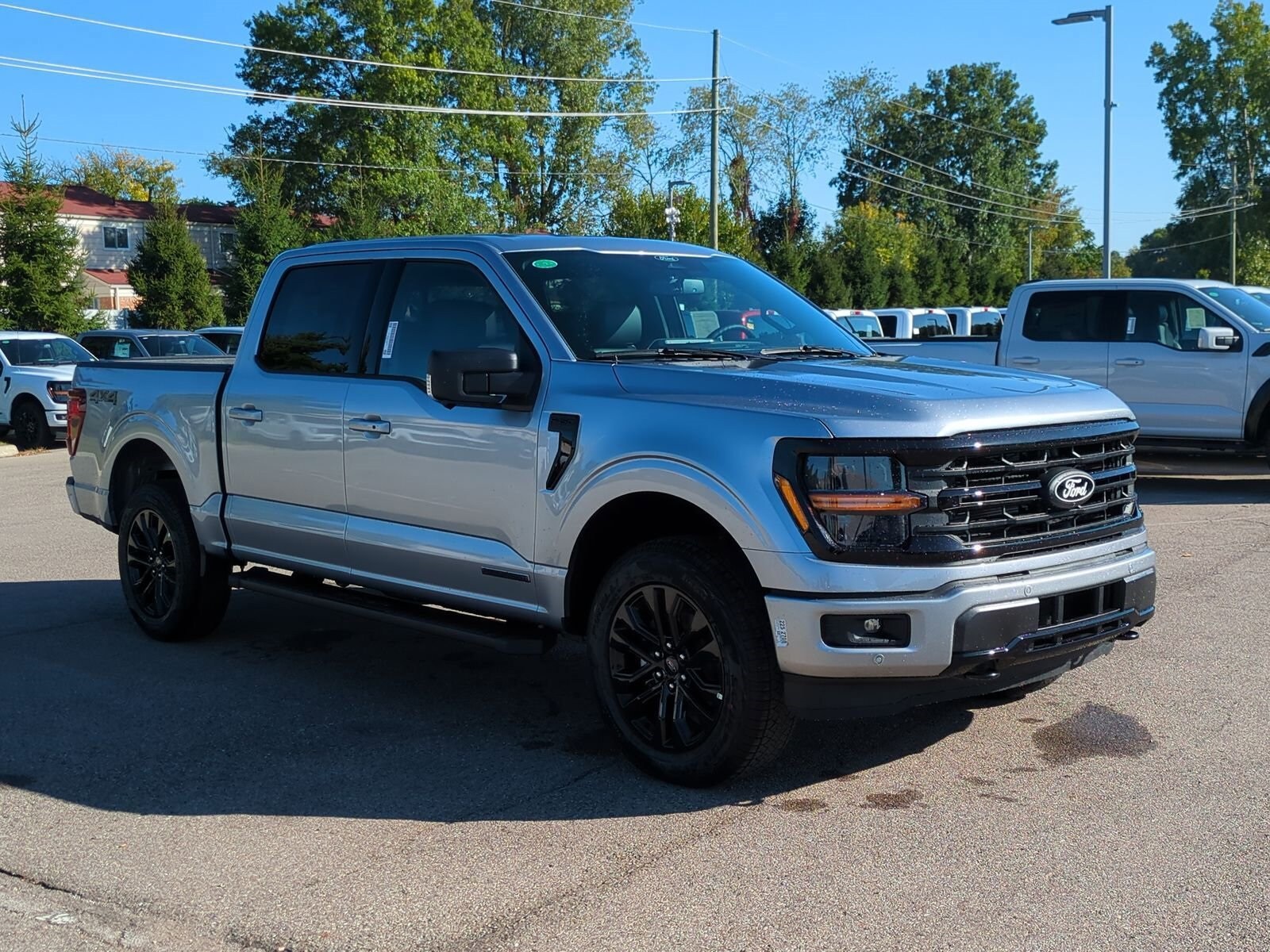 2025 Ford F-150 XLT photo 2