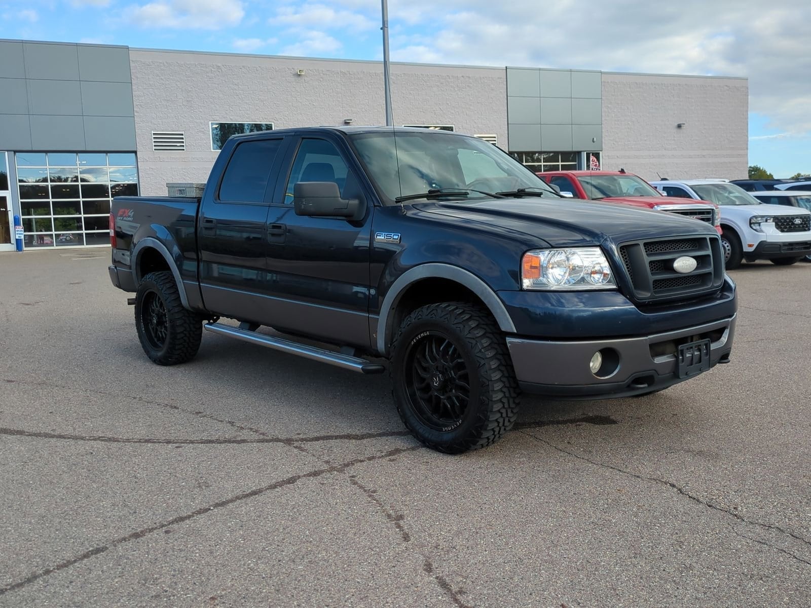 Used 2006 Ford F-150 FX4 with VIN 1FTPW145X6FA07407 for sale in Waterford Township, MI