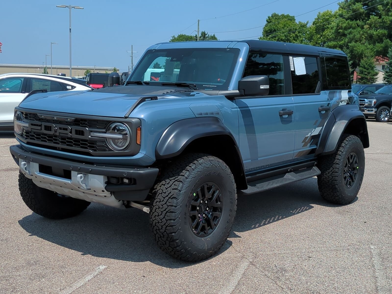 2025 Ford Bronco Raptor photo 4