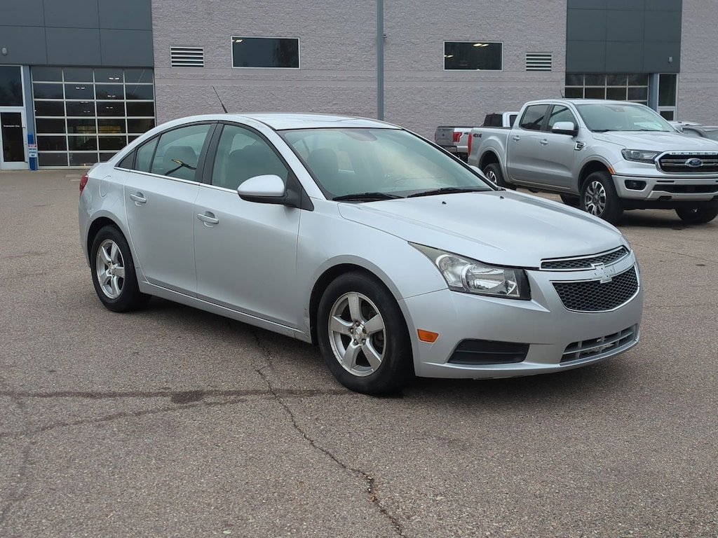Used 2013 Chevrolet Cruze 1LT Sedan