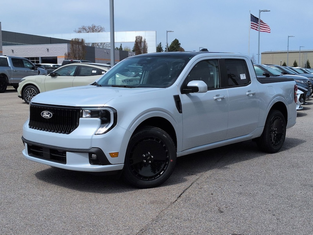 New 2026 Ford Maverick Lobo Standard Truck
