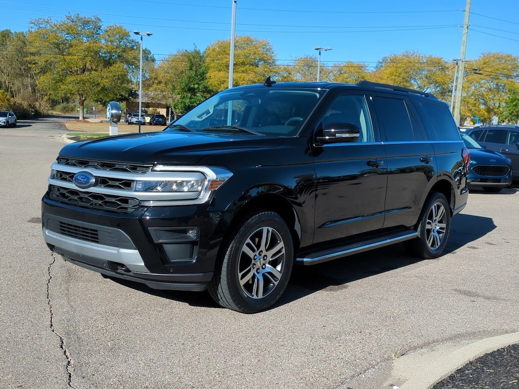 Used 2022 Ford Expedition XLT SUV