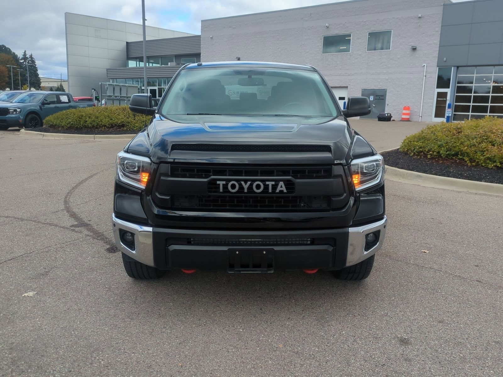 2016 Toyota Tundra SR5 photo 3