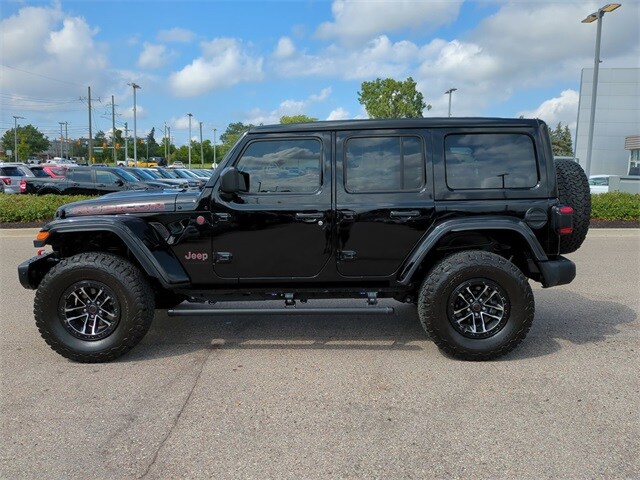 Used 2024 Jeep Wrangler 4-Door Rubicon X with VIN 1C4RJXFG6RW132904 for sale in Waterford, MI