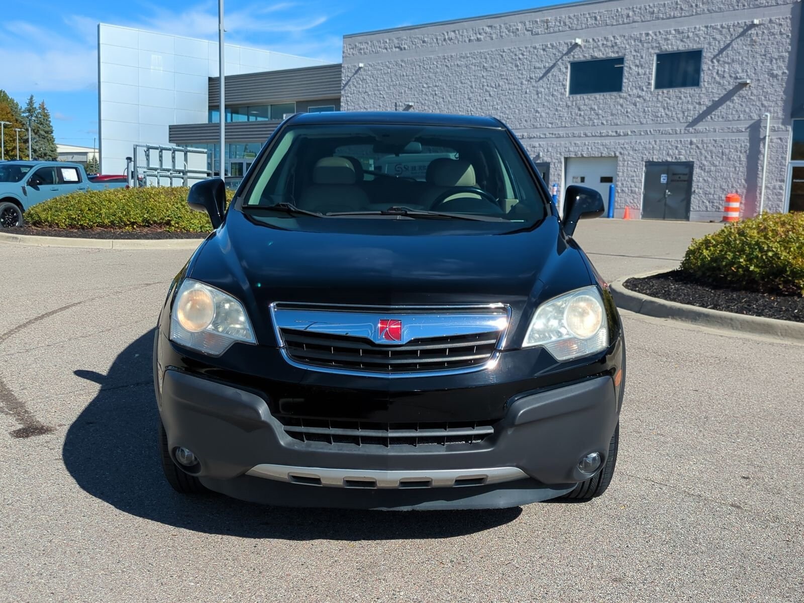2009 Saturn Vue XE photo 2