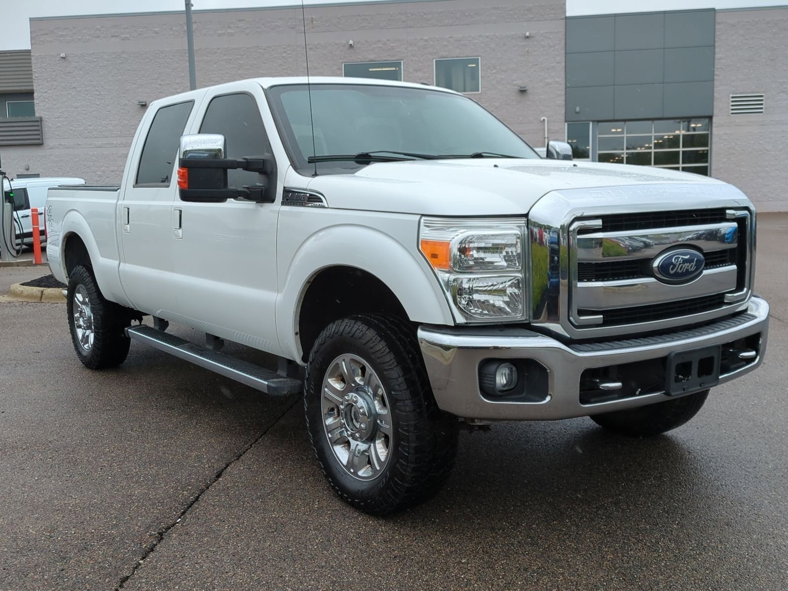 Used 2016 Ford F-250 Super Duty Lariat with VIN 1FT7W2B60GEC60454 for sale in Waterford, MI