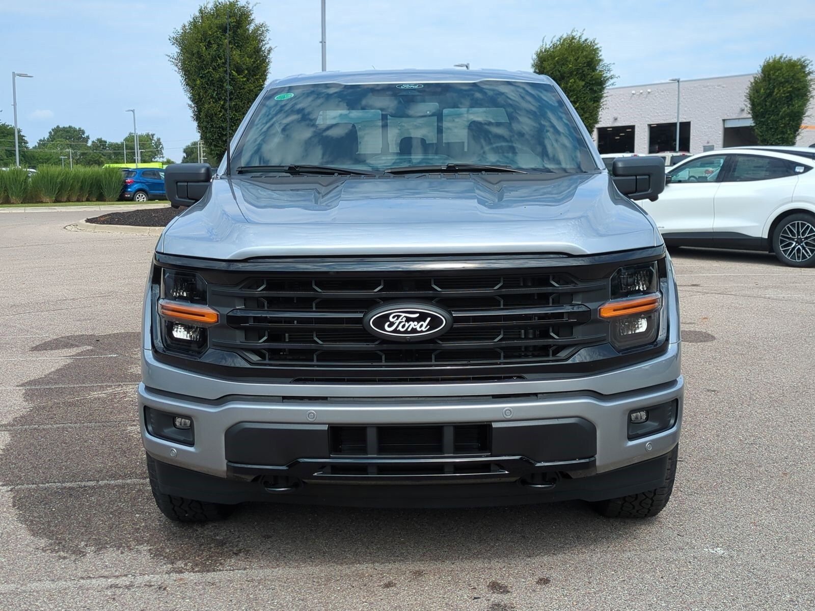 2025 Ford F-150 XLT photo 3