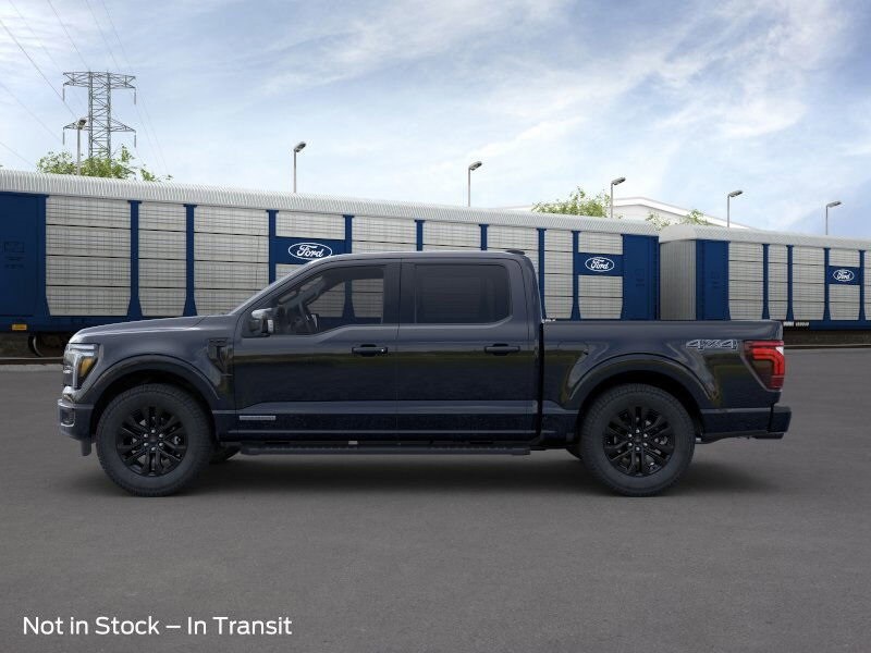 2025 Ford F-150 Lariat photo 3
