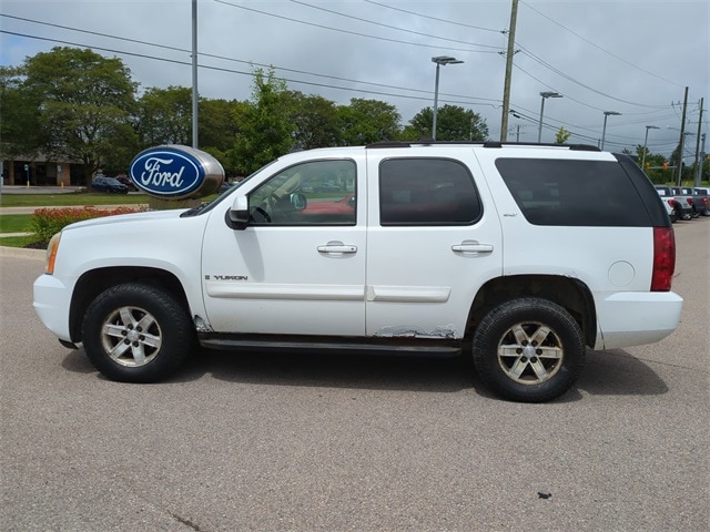 Used 2007 GMC Yukon SLE2 with VIN 1GKFK13007J158157 for sale in Waterford, MI