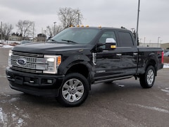 2018 Ford F-250SD Platinum Truck in Waterford, MI