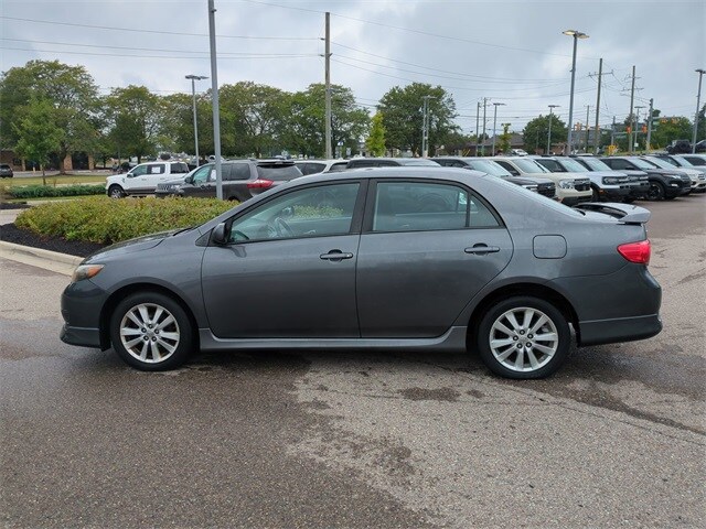 Used 2010 Toyota Corolla S with VIN 2T1BU4EE1AC405350 for sale in Waterford, MI