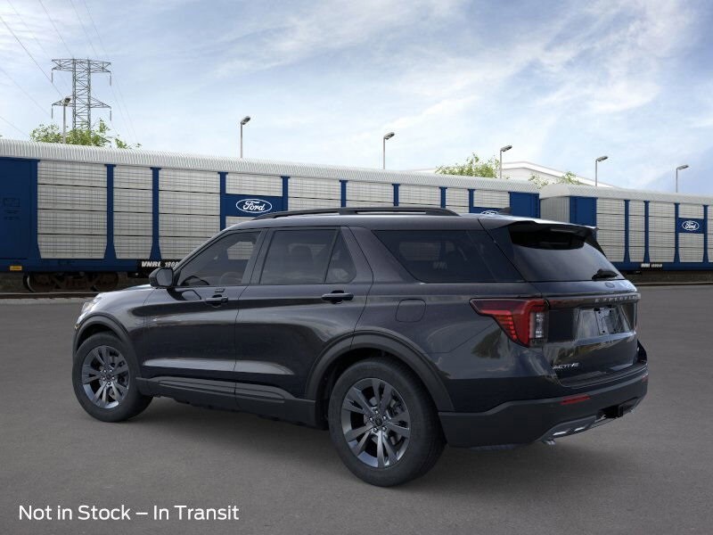 2026 Ford Explorer photo 3
