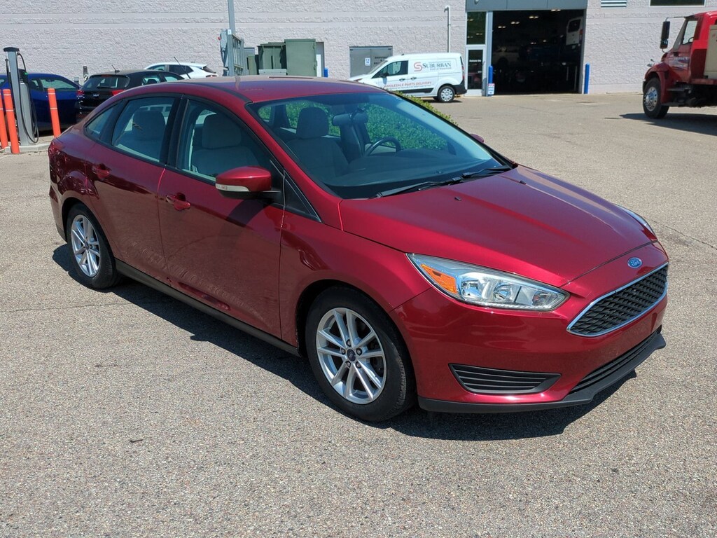 Used 2016 Ford Focus SE Sedan