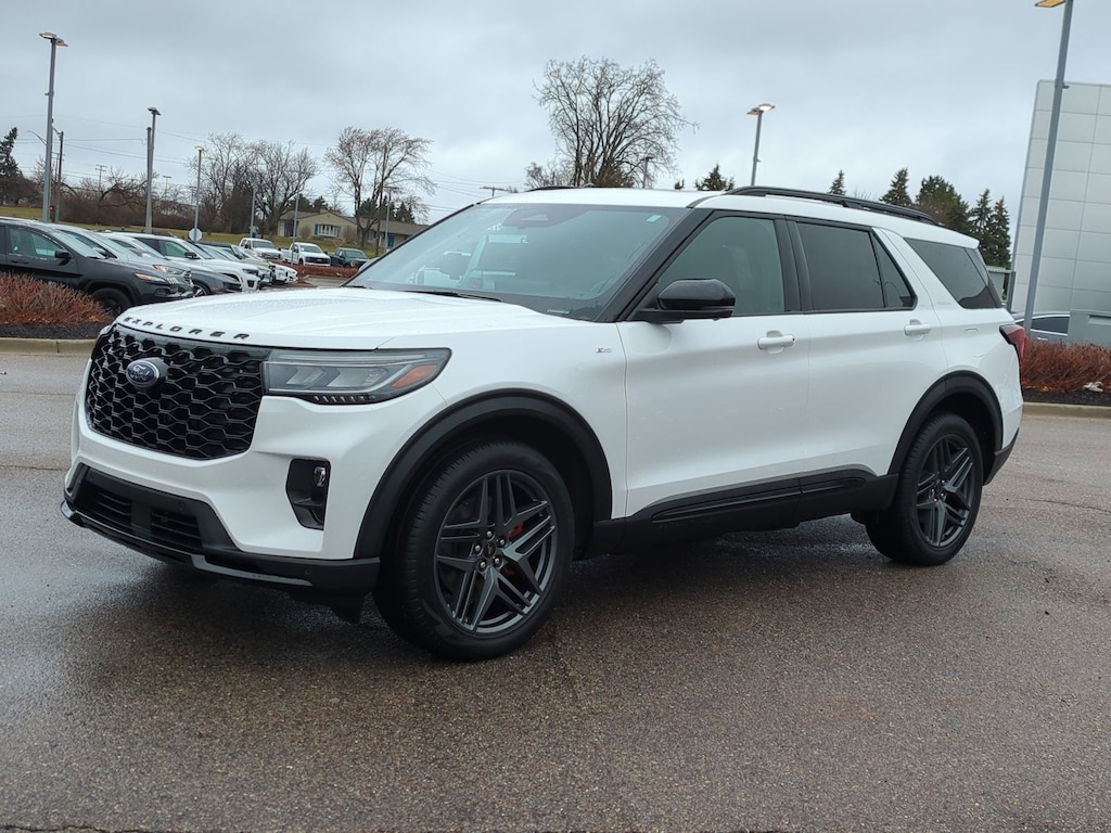 Certified 2025 Ford Explorer ST-Line SUV