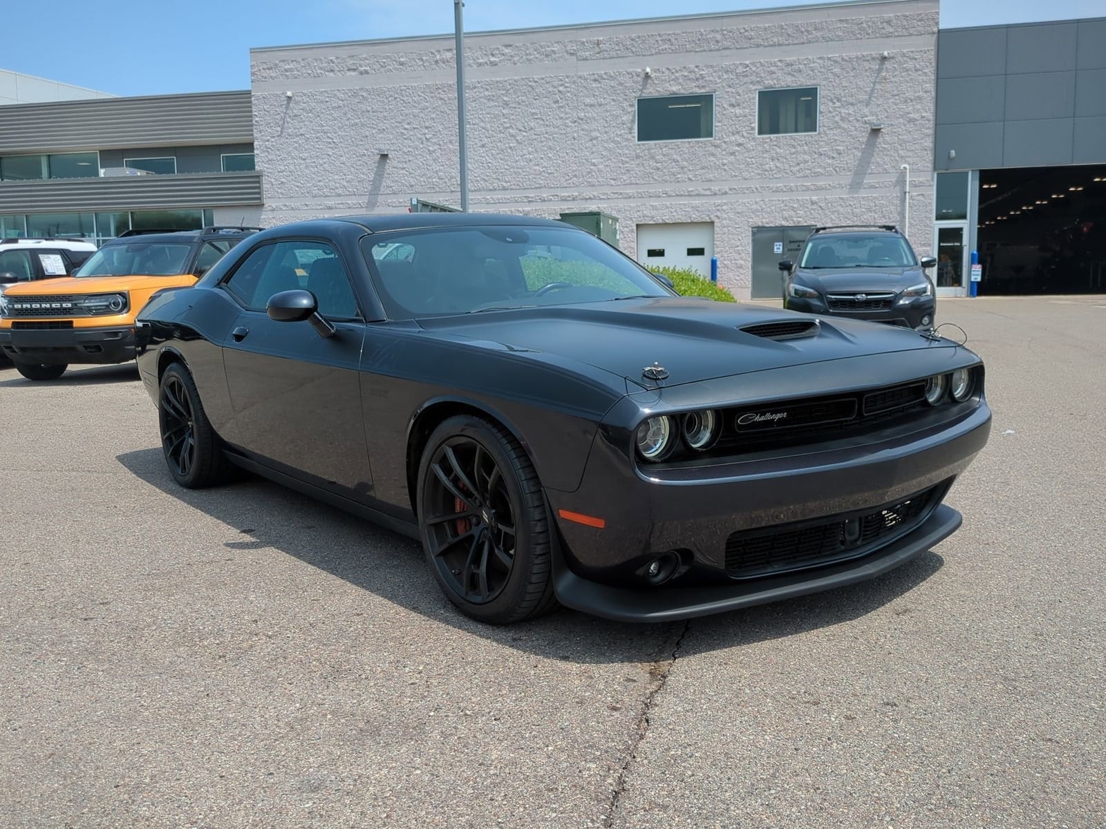 Used 2018 Dodge Challenger T/A with VIN 2C3CDZFJ1JH116475 for sale in Waterford, MI