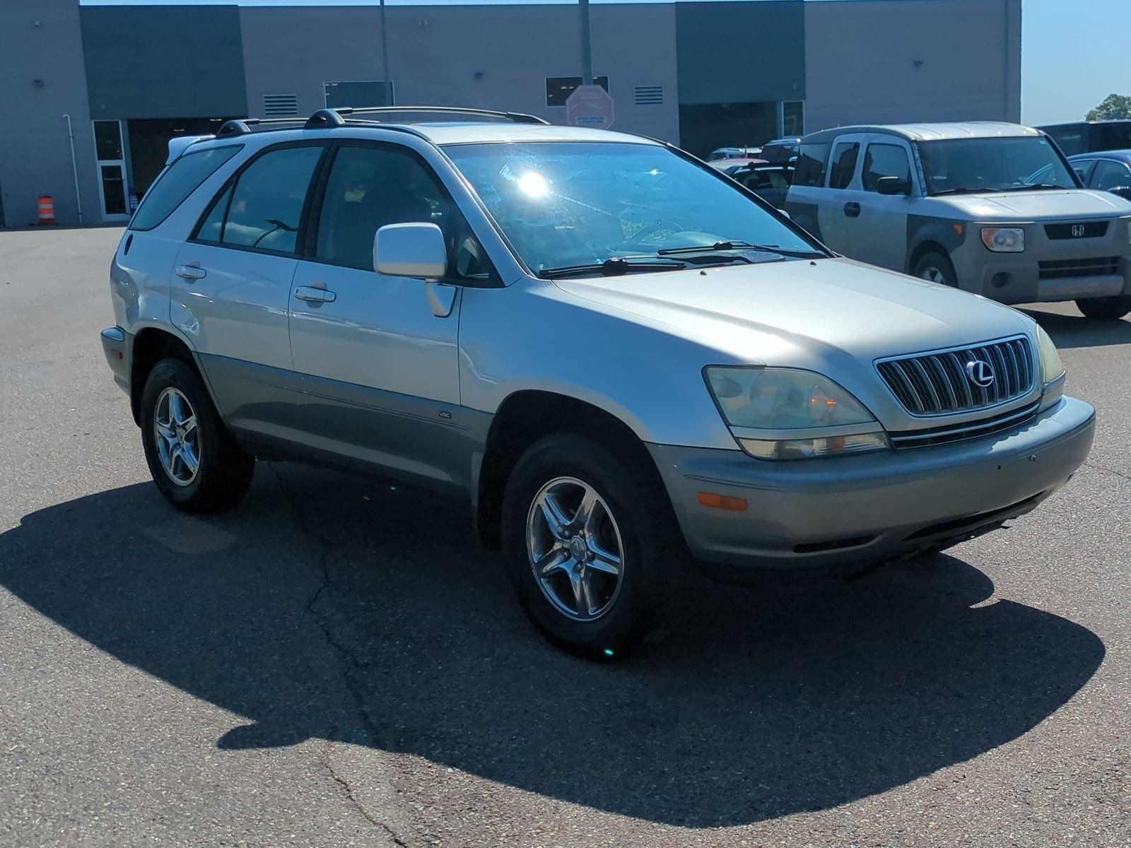 Used 2003 Lexus RX 300 with VIN JTJHF10UX30297385 for sale in Waterford Township, MI